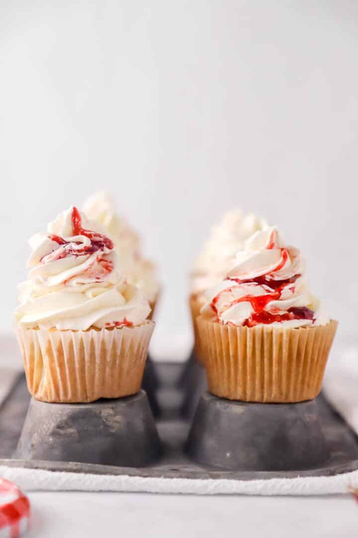 raspberry-jam-swiss-meringue-buttercream