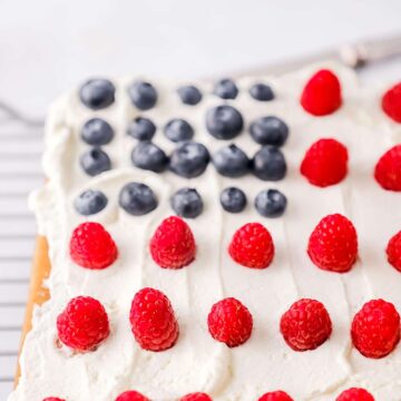 gluten-free-american-flag-cake-recipe