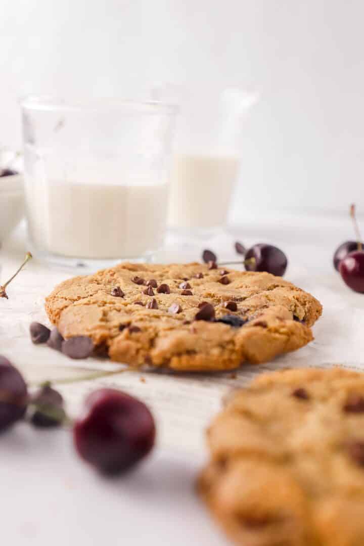 amazing-cherry-chocolate-cookie-gluten-free