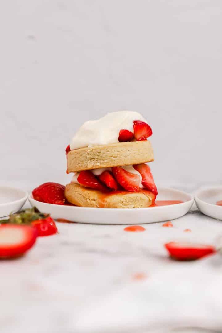 traditional-gluten-free-strawberry-shortcake
