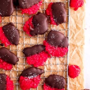 dark-chocolate-dipped-raspberries