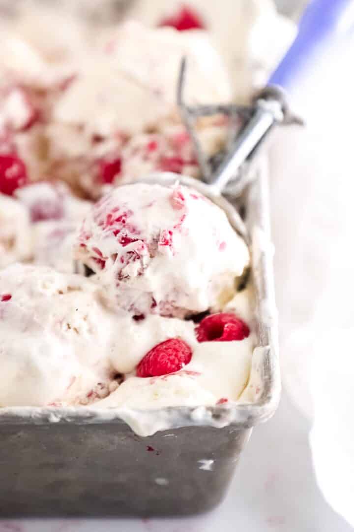 no-churn-raspberry-ice-cream