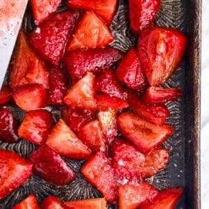 dish-with-roasted-strawberries