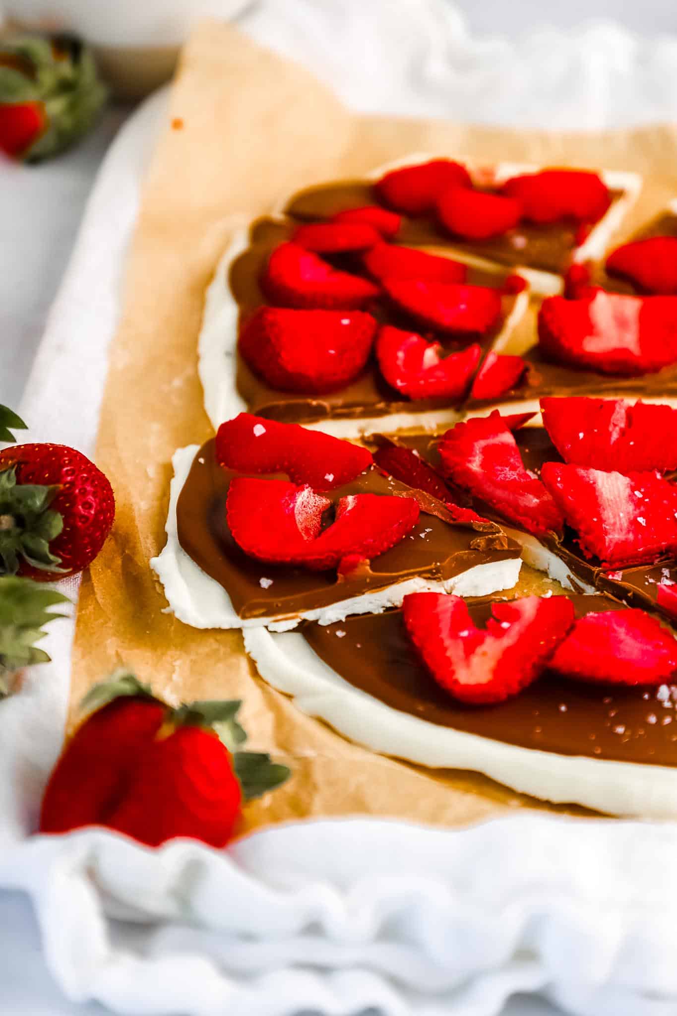 homemade-chocolate-strawberry-cheesecake-treat