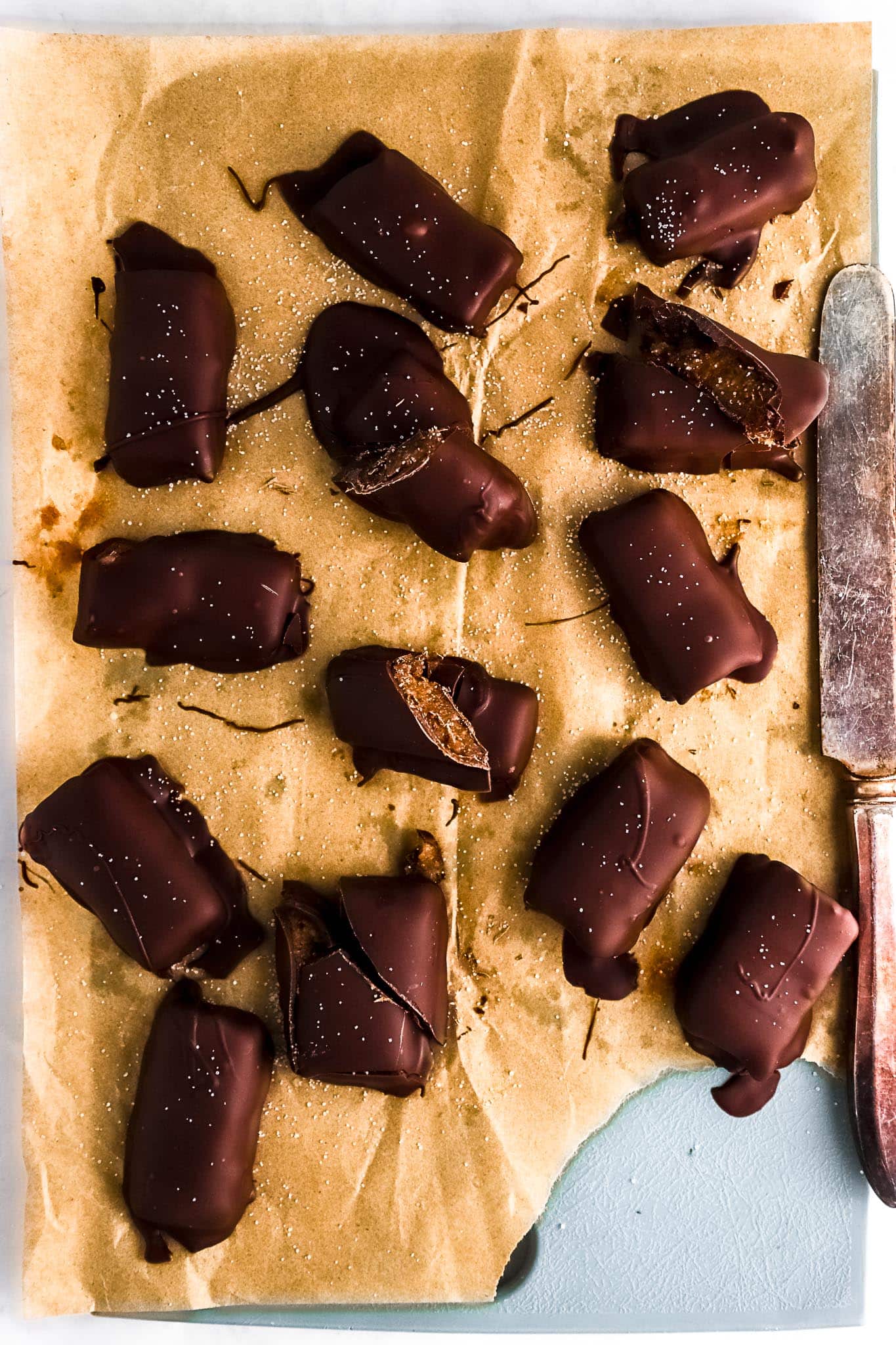 no-bake-date-caramel-squares-healthy-treat