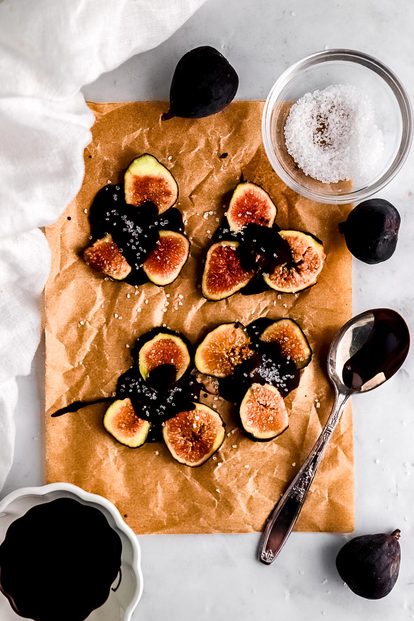 finished-chocolate-fig-flowers-with-sea-salt-garnish