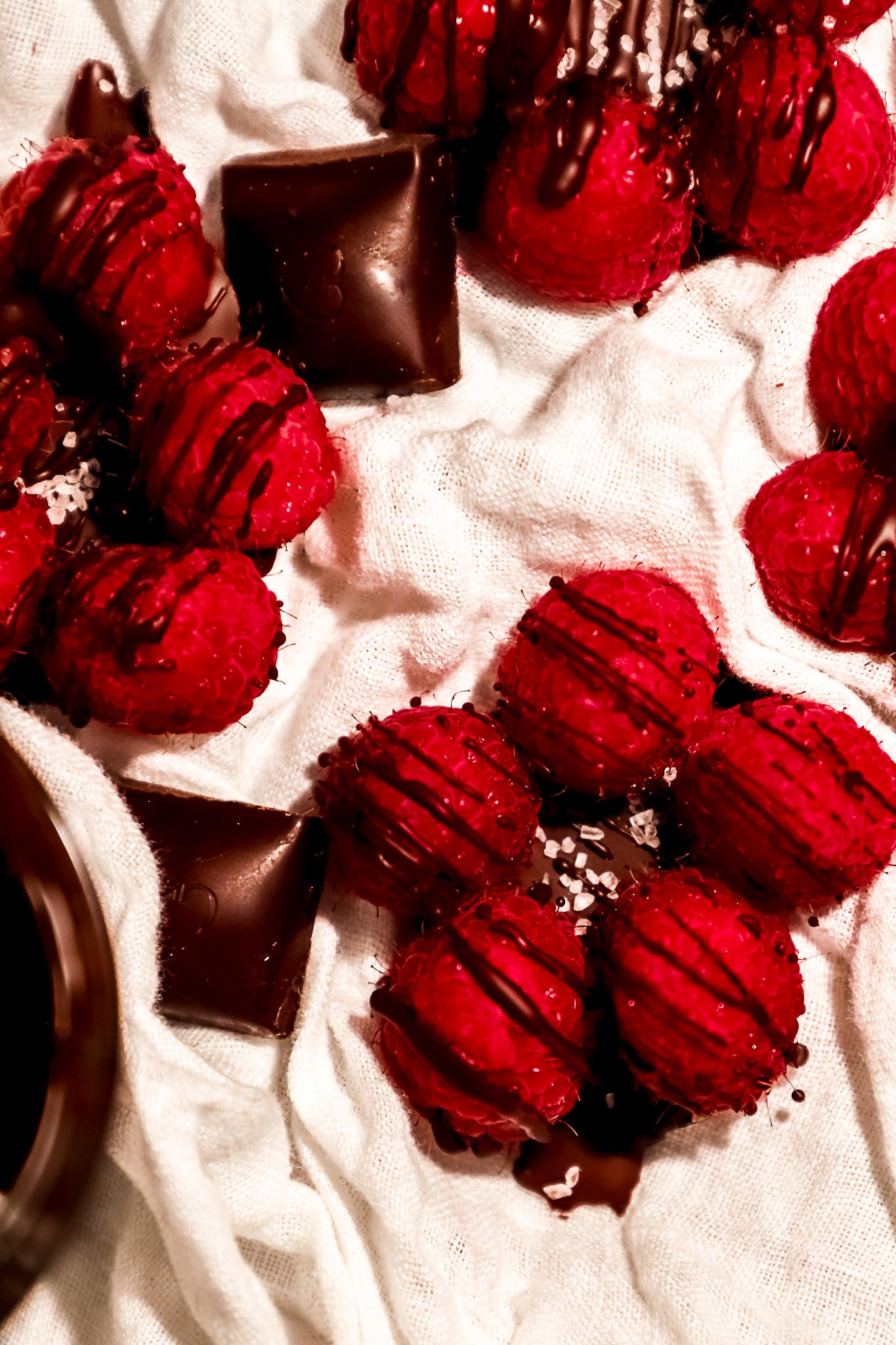 close-up-dark-chocolate-raspberry-flower-with-flaky-sea-salt