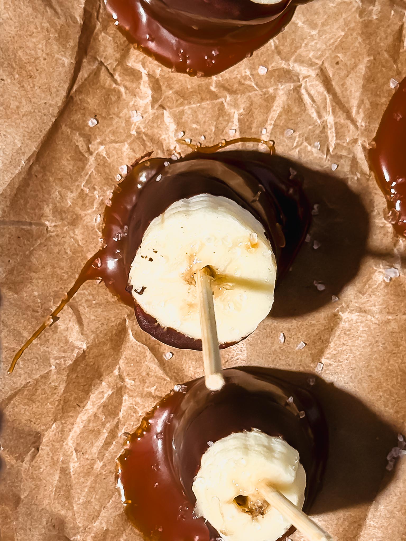 bite-shot-chocolate-caramel-banana-dessert-showing-layers-gluten-free