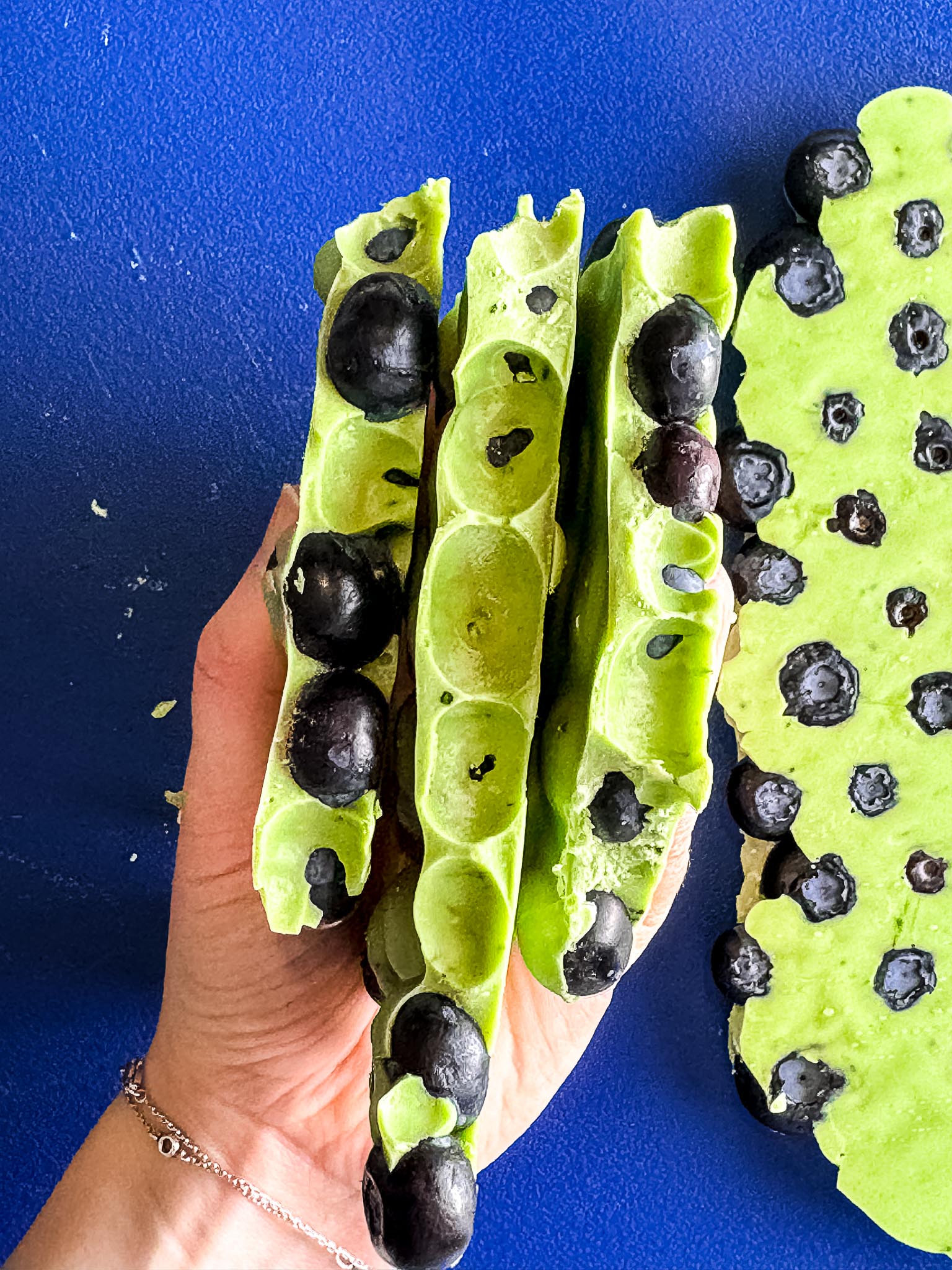 matcha-white-chocolate-blueberry-bark-gluten-free