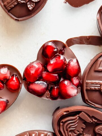 frozen-pomegranate-chocolate-bites-gluten-free-dessert