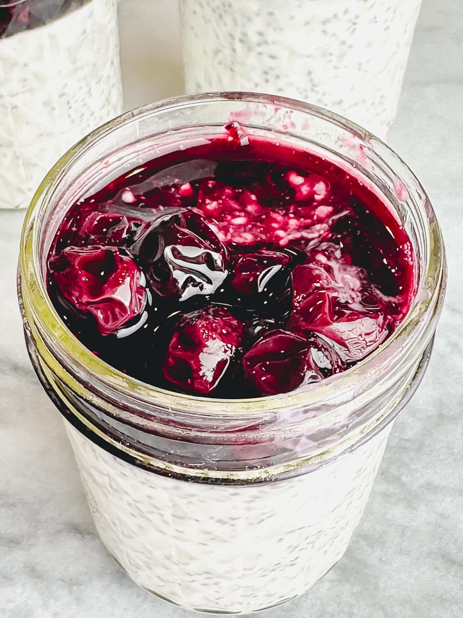 creamy-greek-yogurt-chia-pudding-breakfast